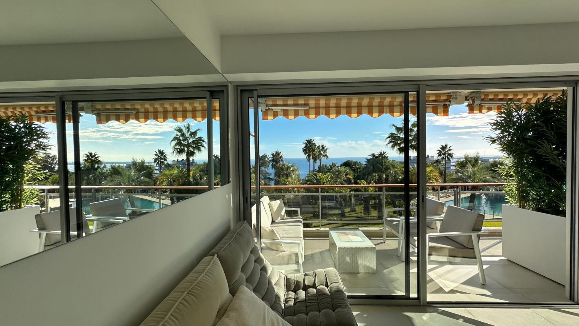 Appartement 2 Chambres Vue Mer Panoramique, Proche Croisette Cannes Vallauris Zewnętrze zdjęcie