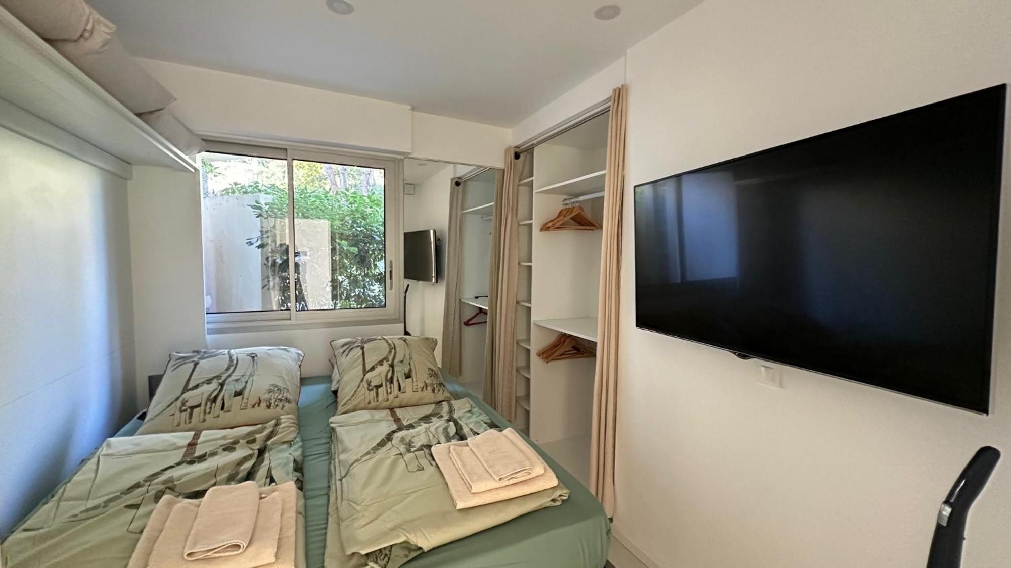 Appartement 2 Chambres Vue Mer Panoramique, Proche Croisette Cannes Vallauris Zewnętrze zdjęcie