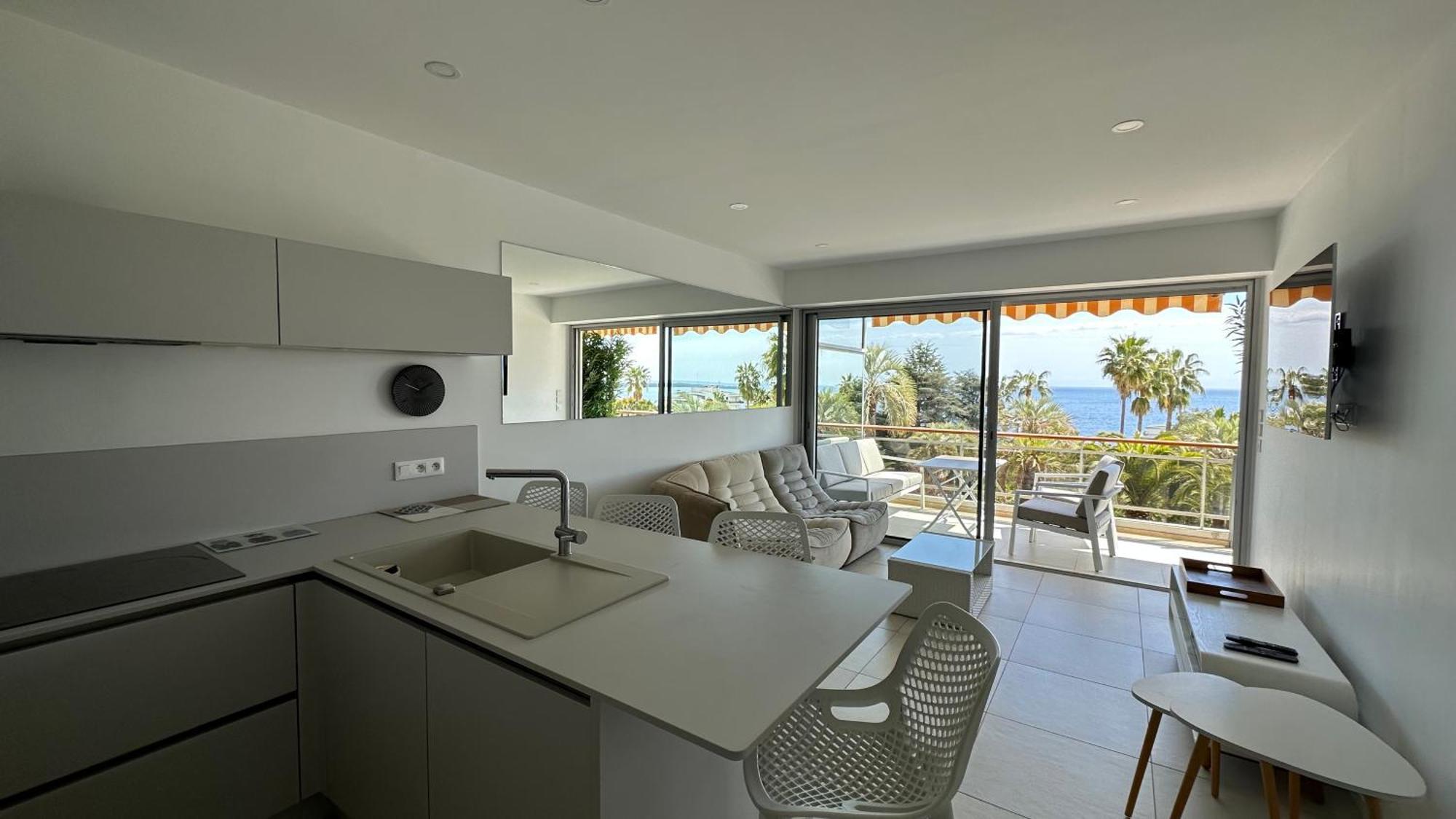 Appartement 2 Chambres Vue Mer Panoramique, Proche Croisette Cannes Vallauris Zewnętrze zdjęcie