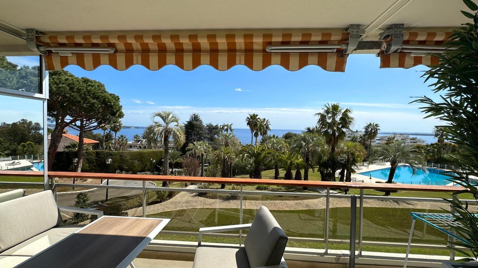Appartement 2 Chambres Vue Mer Panoramique, Proche Croisette Cannes Vallauris Zewnętrze zdjęcie