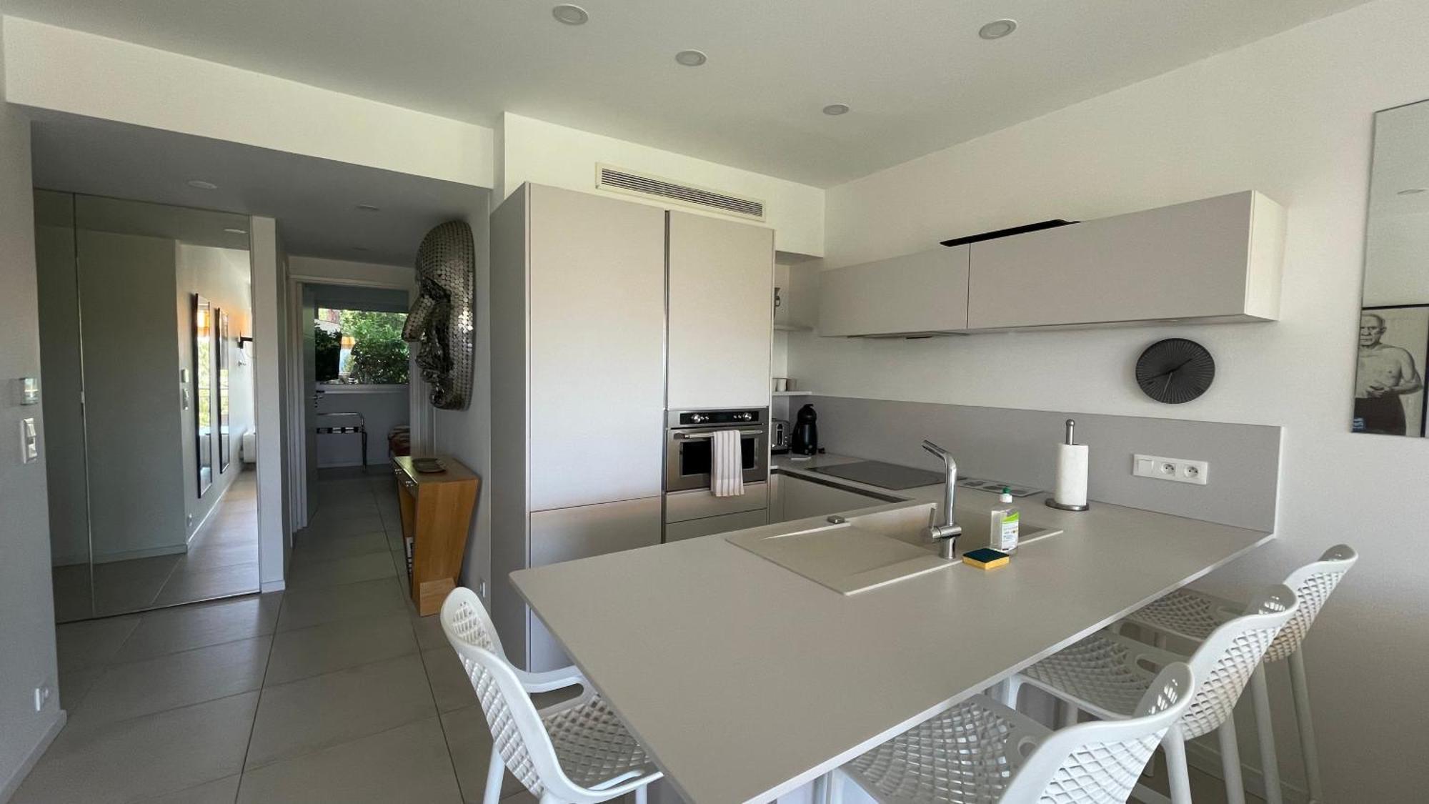 Appartement 2 Chambres Vue Mer Panoramique, Proche Croisette Cannes Vallauris Zewnętrze zdjęcie